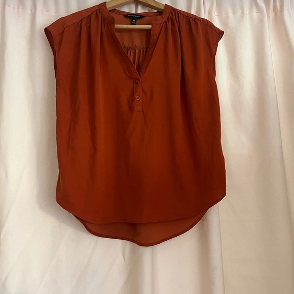 Banana Republic Tops - Women's Rust Top